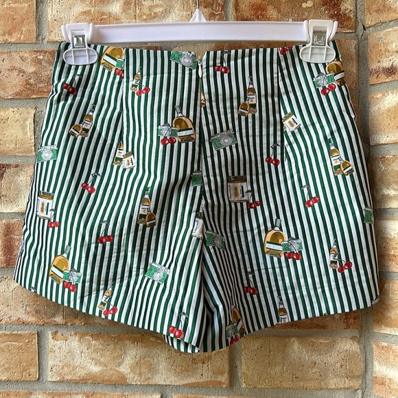 Mini Vintage Pinup Style Shorts / Tune & Tune / Size Medium/ Green & White Strip - Picture 12 of 12